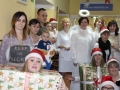 szpital RCZ w Lubinie - Mikołajki od wolontariuszy KGHM (14)