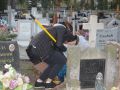 wolontariusze-KGHM-na-lubińskim-cmentarzu-6