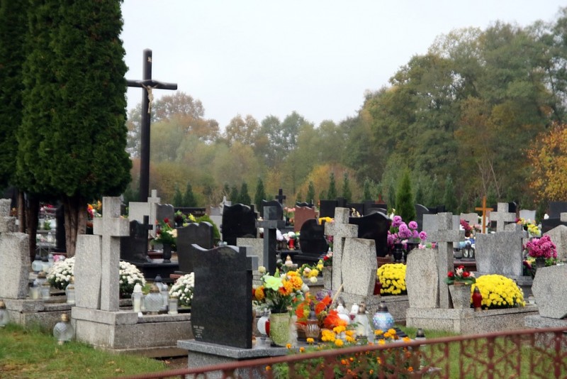 cmentarz-gorzyca-00004_male