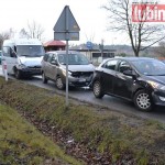 Jeden w drugiego po uderzeniu czwartego