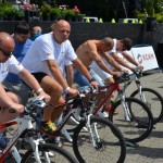 Jeden cel, trzy kontynenty