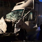 Busem w tył koparki