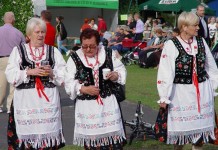 Kapusta, pierogi, czytanie i strzelanie