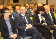 Kto i jak kształci pod przemysł?