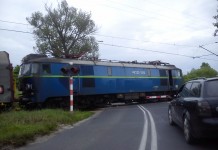 Rzucił się pod pociąg