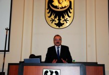 Porażka Bezpartyjnych i PiS w sejmiku