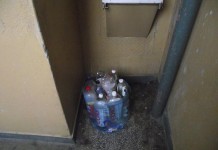 Uroki blokowisk – sąsiad brudas albo osiedlowi pijacy