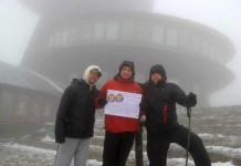 Poszli na Śnieżkę dla chorych dzieci