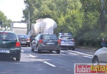 Wjechał w cysternę