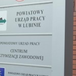 Szukasz pracy? Na wakacjach jest trudniej