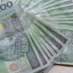 Z nożem po pożyczkę