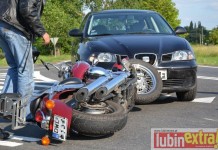 Wymusił na motocykliście