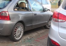 Roztrzaskane szyby w samochodach – FOTO