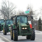 Rolnicza blokada na drodze