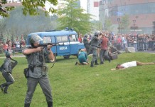 Strzały pod “małym kościołem”