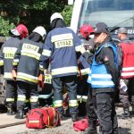 Kilkanaście osób poszkodowanych. Kraksa pociągu z osobówką – FOTO