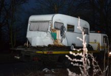 Zarzuciło kempingiem