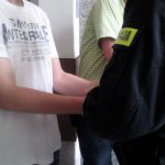 “Stłukł” policjantów, wpadł przy włamaniu