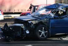 Uderzyła w ciężarówkę