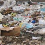 Biorą się za śmieciarzy