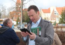 Jest już 200 tys. podpisów. Czy będzie referendum?