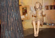 Rzeźby dzieci cieszą oczy w Muzie