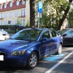 Jeden z mandatem, drugi dodatkowo odholowany