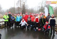 Mikołajkowy parkrun w zimowej szacie – FOTO