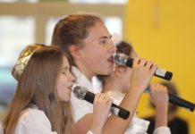 Jasełka, czyli kolędy, taniec i śpiew w ZSI w Lubinie – FOTO