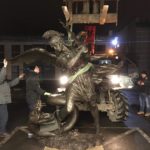 Pomnik Archanioła na lubińskim rynku