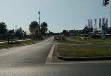 Ścinawska jednokierunkowa. Objazdy i korki, czyli remont osi jezdni w toku