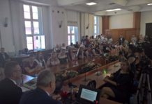 Okupacja w lubińskim urzędzie. Nauczyciele, rodzice i uczniowie oszukani