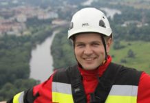 Światowy debiut miedziowego ratownika