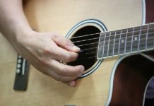 Grasz na gitarze? Jest konkurs