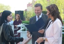 Świadectwa ukończenia szkoły już w dłoniach – FOTO