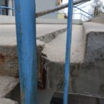 Kładka wali się, została zamknięta