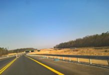 Budowana S3 świeci pustkami. GDDKiA wzywa do wznowienia prac