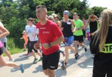 200 osób w biegu na Grzybową Górę dla Julki – FOTO