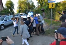 Przesłuchują mieszkańców gminy