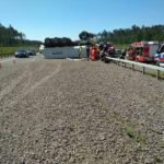 Dachowanie ciężarówki na S3