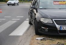 Kolizja na rondzie – FOTO