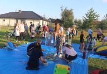 Piknik rodzinny w Osieku od posła Kubowa. Rusza kampania wyborcza PiS