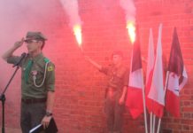 Alarm w mieście. Hołd powstańcom