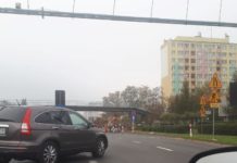 Uwaga utrudnienia w ruchu przy kładce