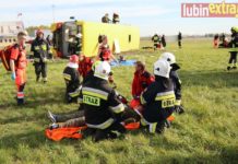Manewry techniczno-medyczne na lubińskim lotnisku – FOTO
