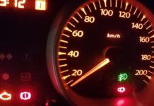 Policja sprawdzi przebieg pojazdu i wpisze do ewidencji. Koniec cofania liczników?