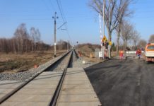 Przejazd kolejowy otworzą w piątek. Informacje o utrudnieniach były nieprecyzyjne