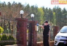 Mieszkańcy Raszówki otrzymali maseczki – FOTO