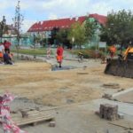 Na ul. Chopina powstaje próg zwalniający