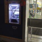 Z ciągnikiem na bankomat? Narobili szkód, forsy nie zrabowali